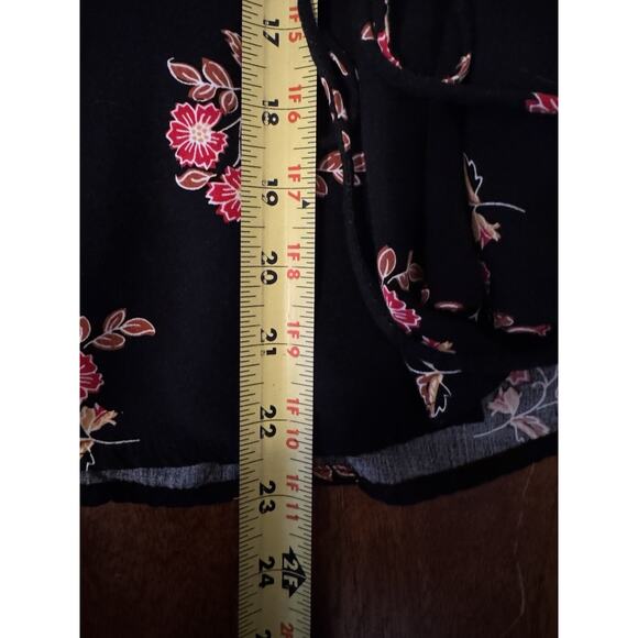 Old Navy Floral Cottagecore Faux Wrap Front Long Sleeves Lightweight Soft M - Picture 5 of 7